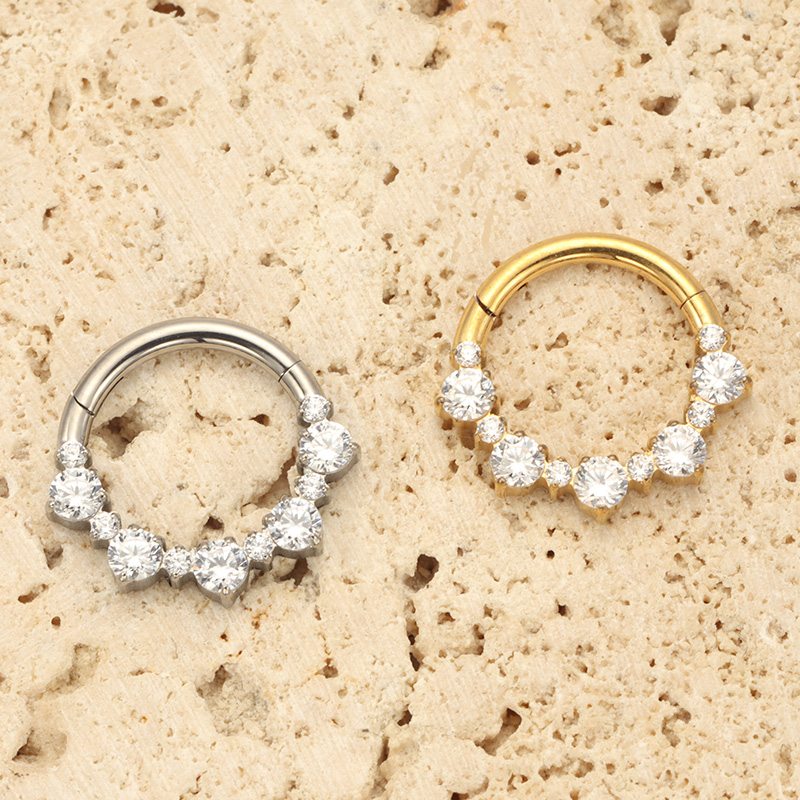 ASTM F136 TItánio Daith Clicke - Zoor Body Jewelry reseña y precio