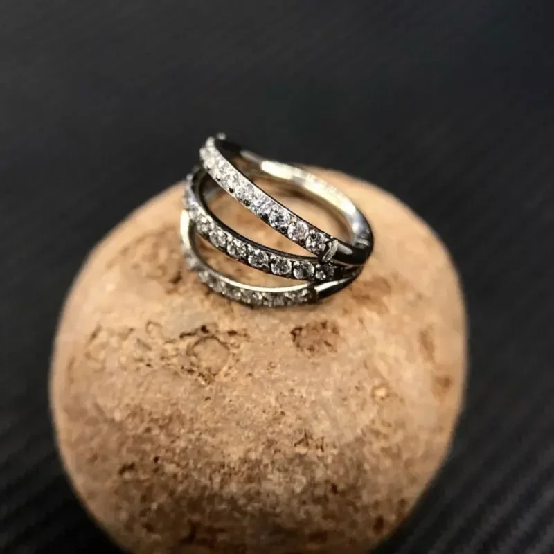 Anillo de titanio G23 con bisa - Zoor Body Jewelry reseña y precio
